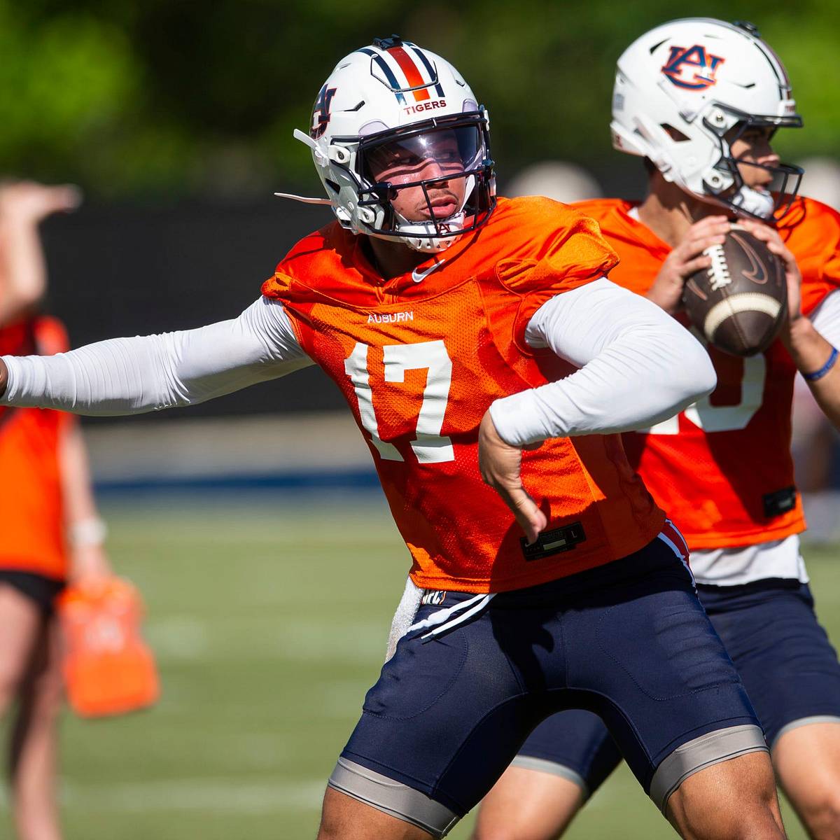 si.com - Brooks Crew - Why QB Byrum Brown is the 'Perfect Fit' for Auburn in 2026