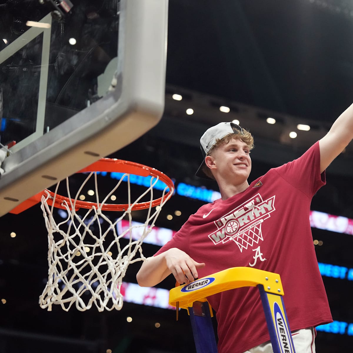 si.com - Theodore Fernandez - Alabama Basketball Highlights The Sport's Desperate Need For Development: Just A Minute