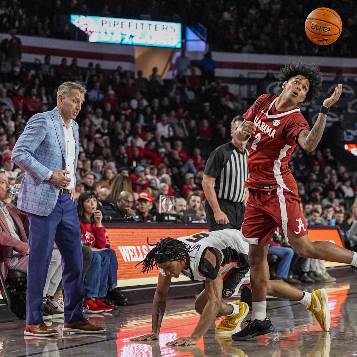si.com - Hunter De Siver - Did Aden Holloway Travel with Alabama to Chicago for Midwest Regional?