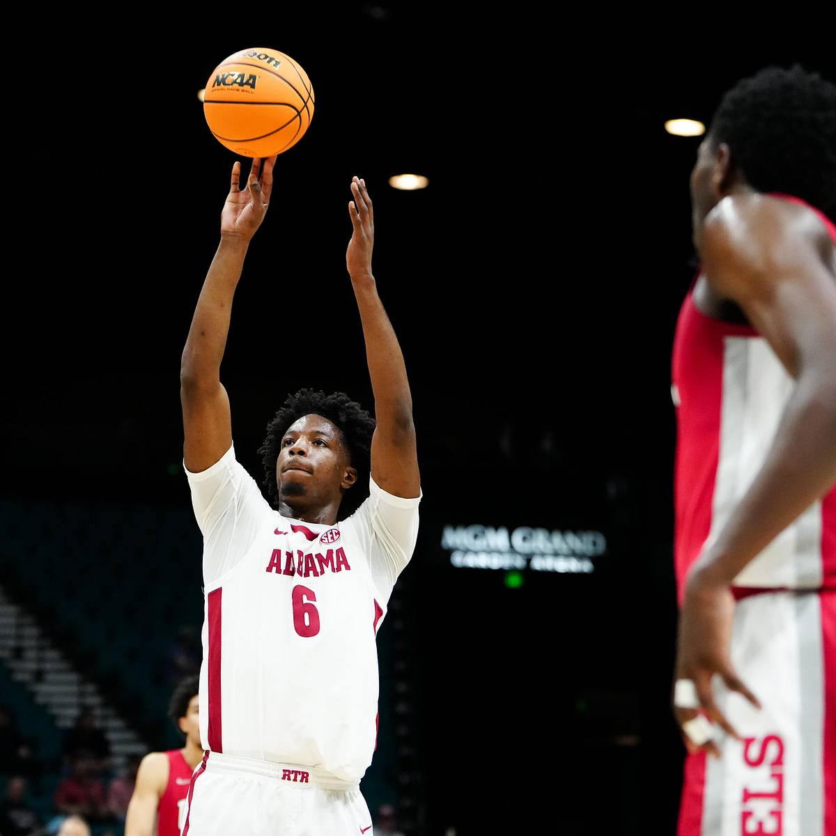 si.com - Hunter De Siver - Alabama Basketball Competing in Third Players Era Event with New Expansion