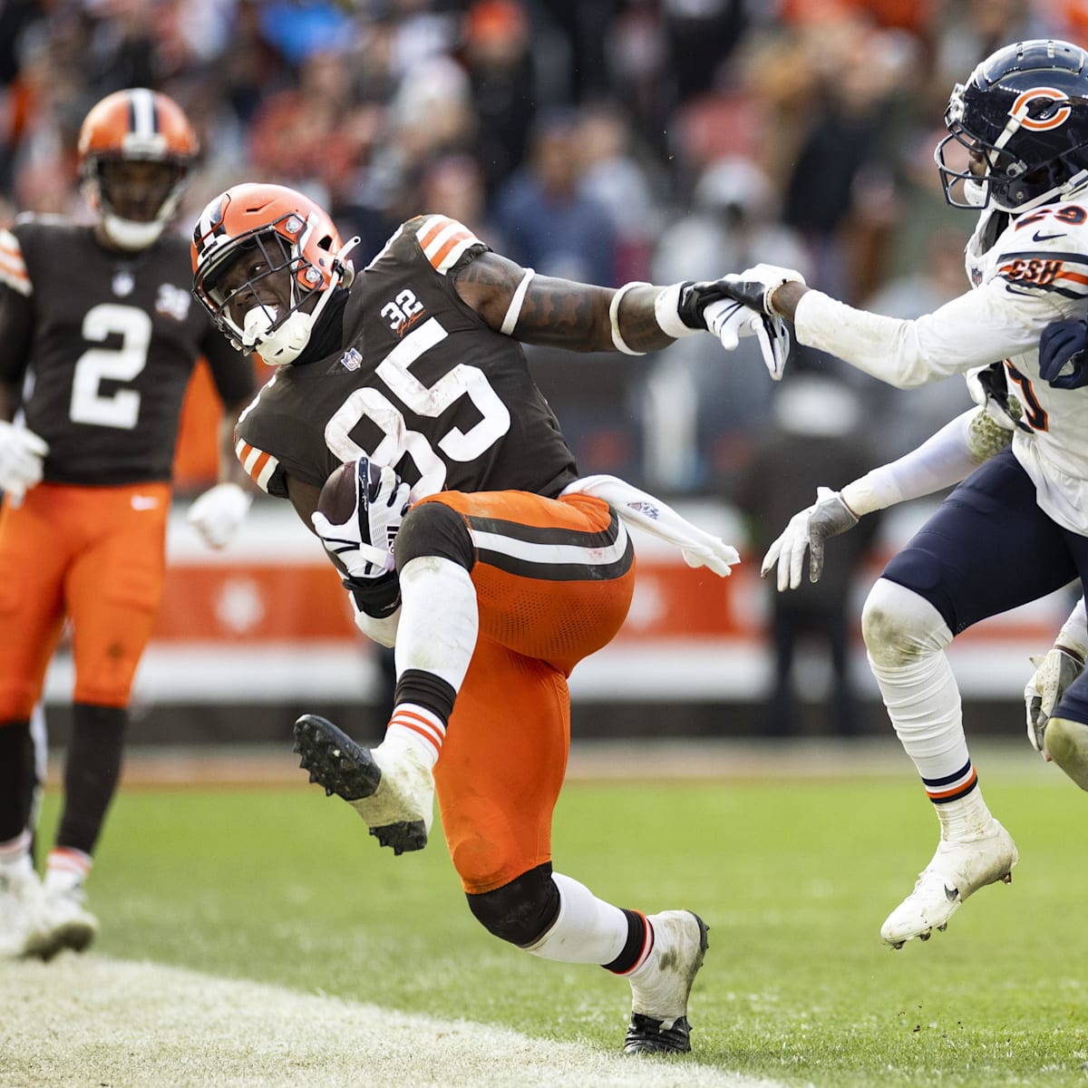si.com - Gene Chamberlain - Chicago Bears and Cleveland Browns Week 15 TV, radio, betting