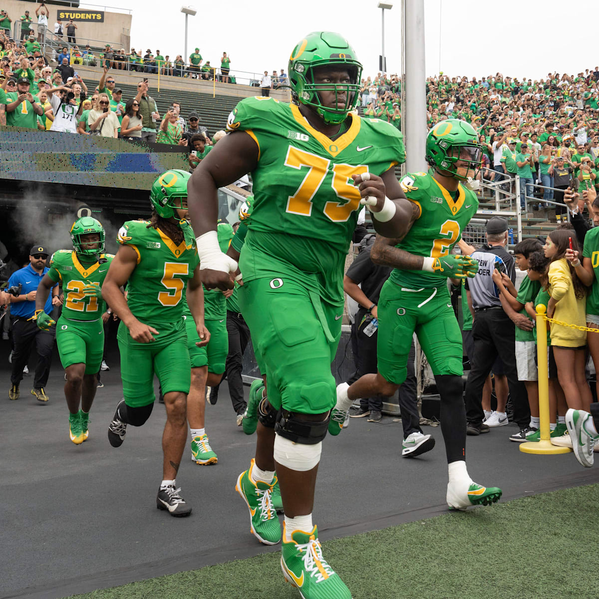 si.com - Randy Gurzi - Bills' top 2026 draft fits include 'people-mover' interior lineman