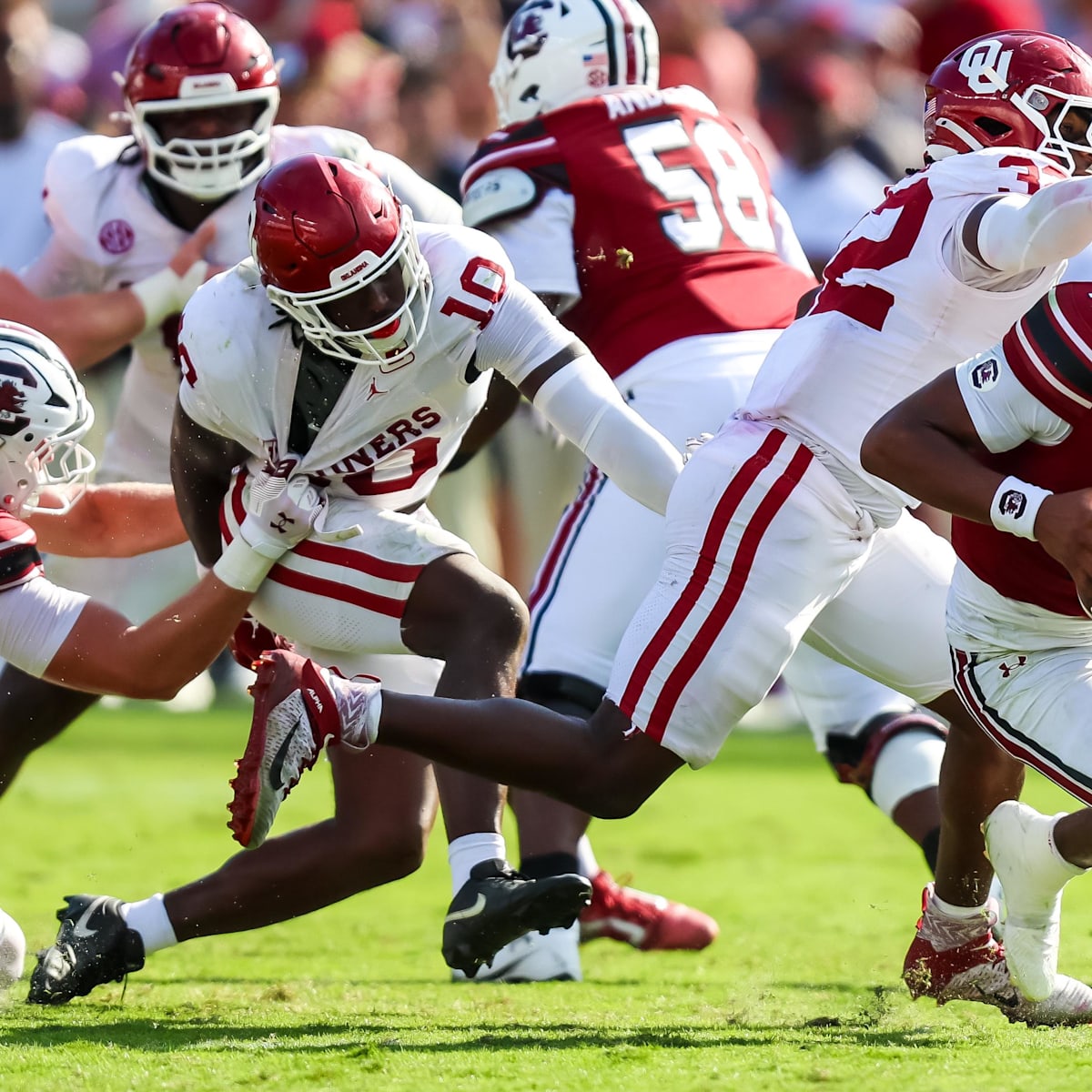 si.com - Owen Klein - Bills Select Strong Fit for New Defense in Beat Writer Mock Draft