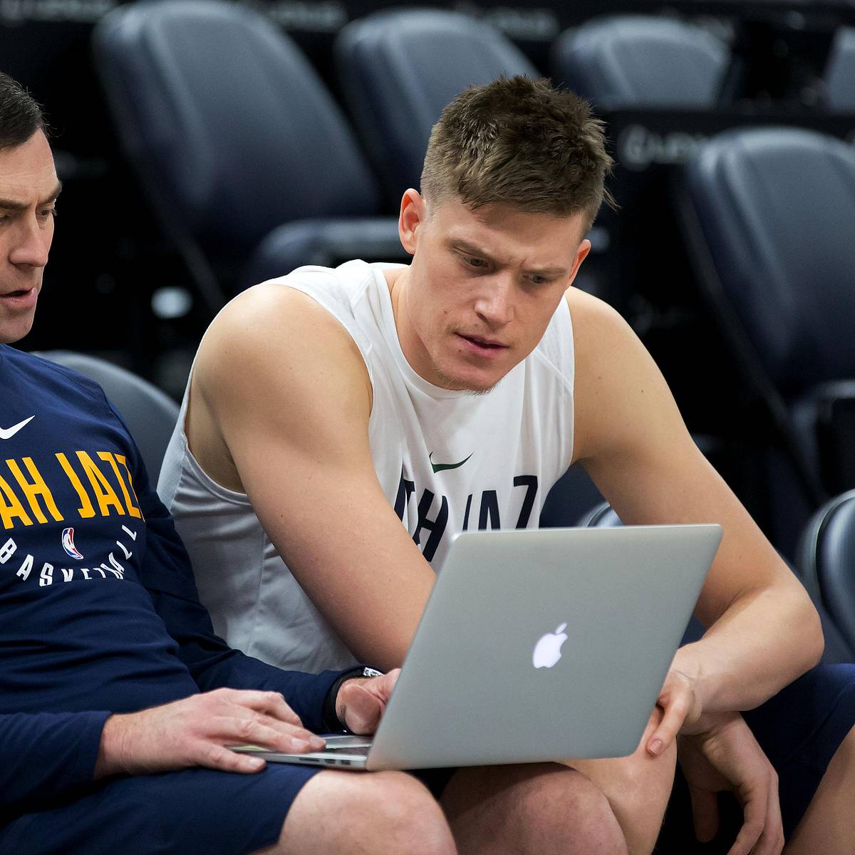 si.com - Dylan Buganski - Jake Diebler's New Hire Adds Two Decades of NBA Experience to Ohio State Basketball