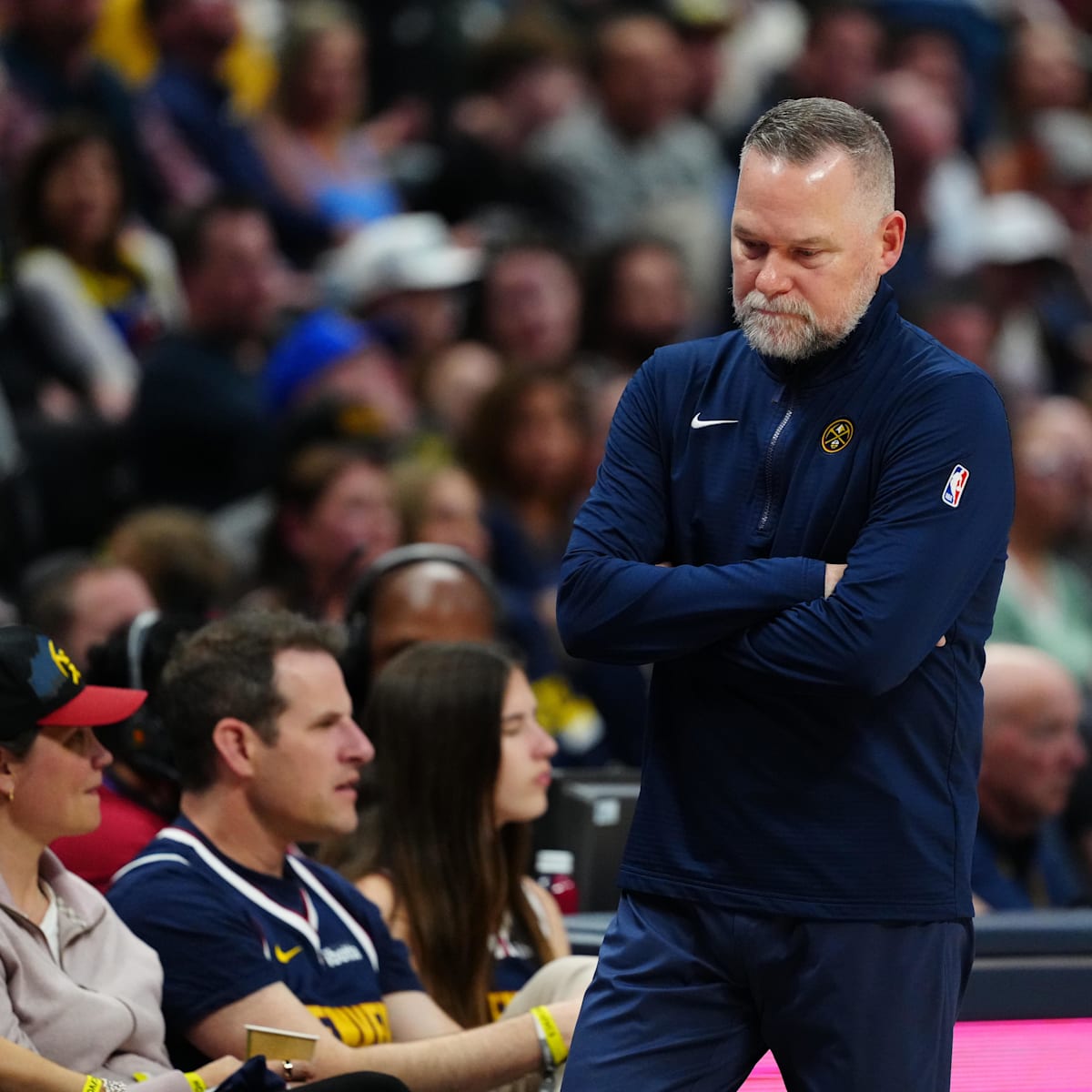 si.com - ​Kevin Connelly - Michael Malone Need to Find a Bully Quickly for UNC Basketball