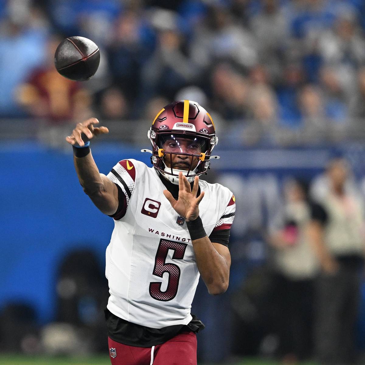 Commanders' Jayden Daniels Reveals Why He Smiles After Taking Huge Hits