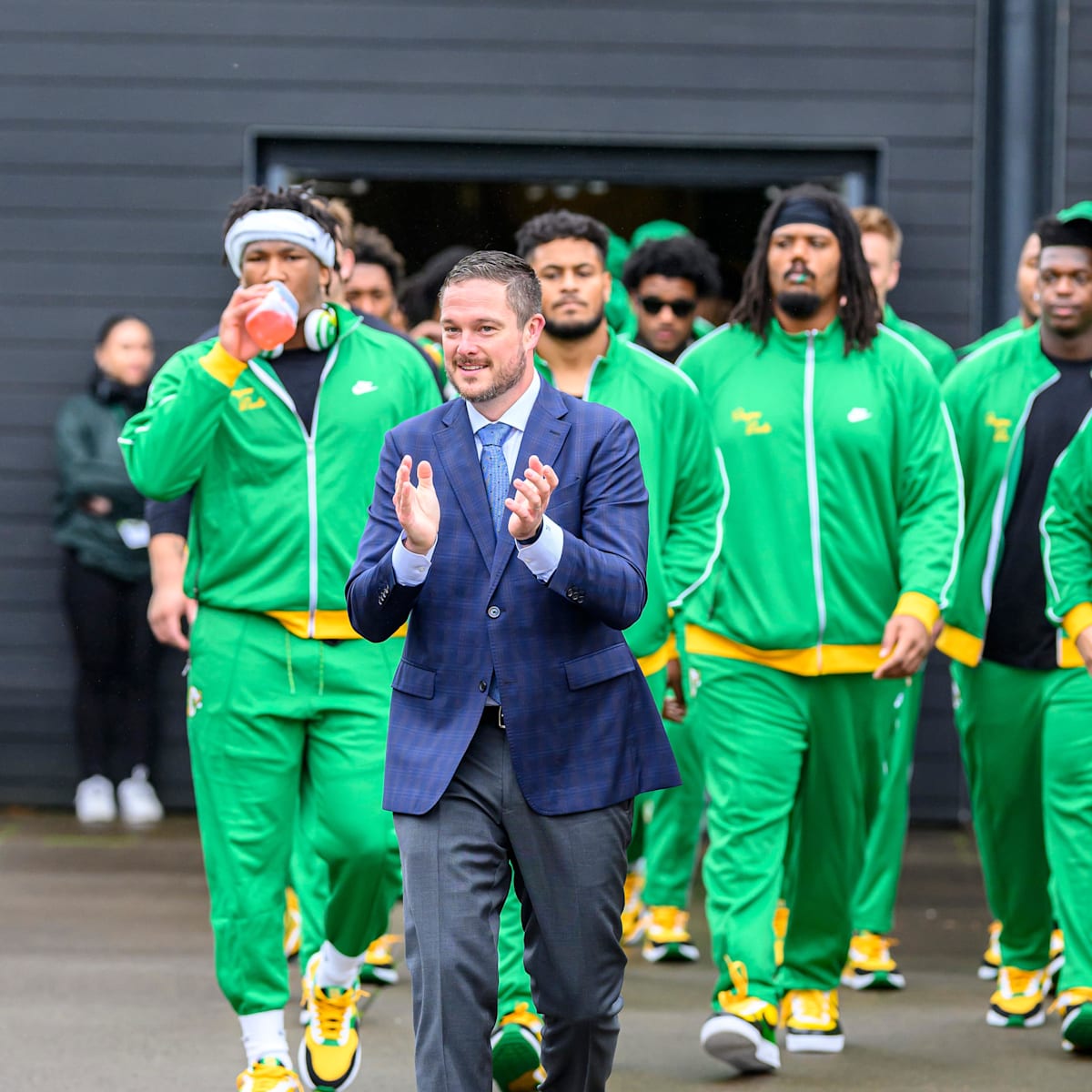 si.com - Bri Amaranthus - New Construction Update Shows Oregon's Massive New Facility Rising Fast