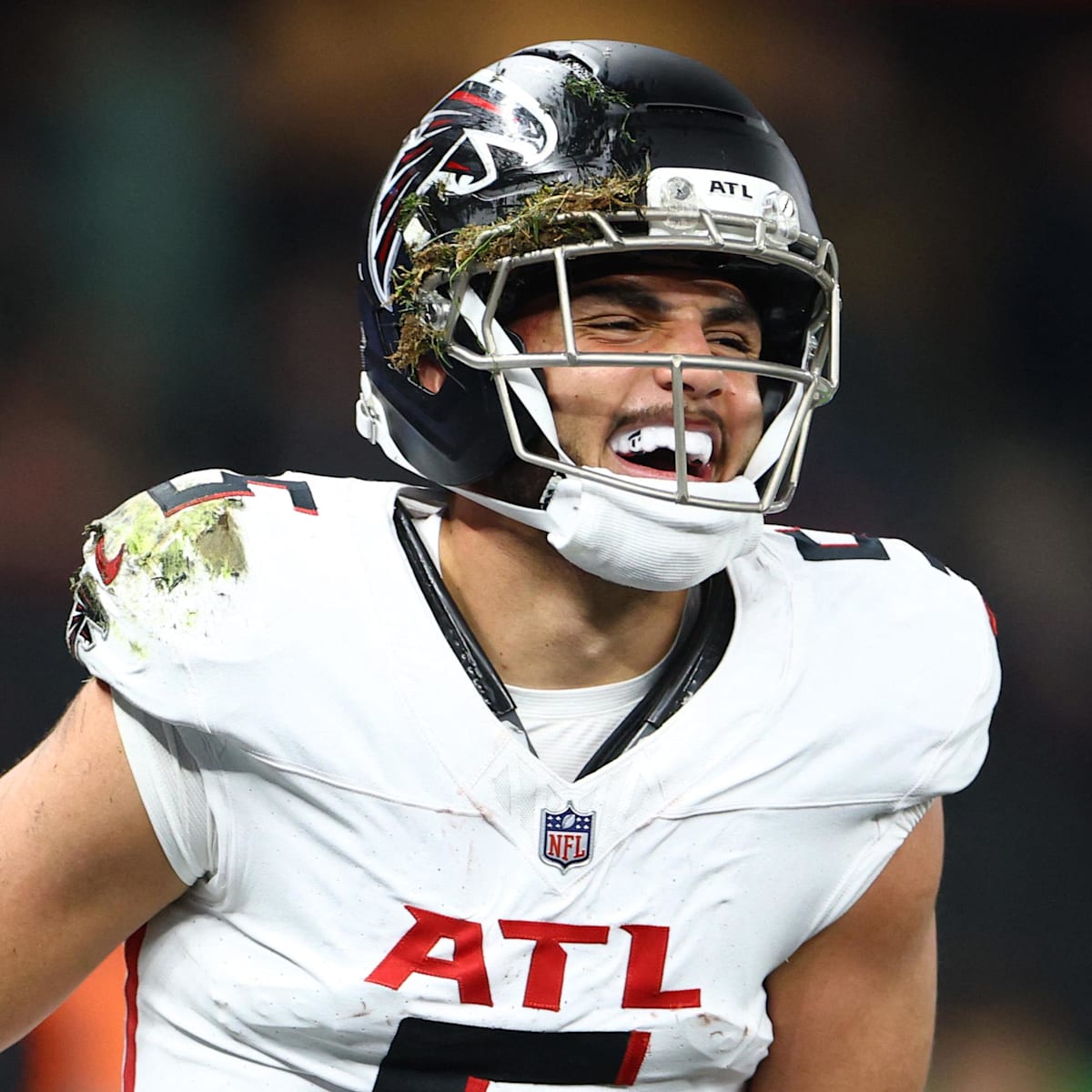 Falcons Get Concerning News for Two Key Starters