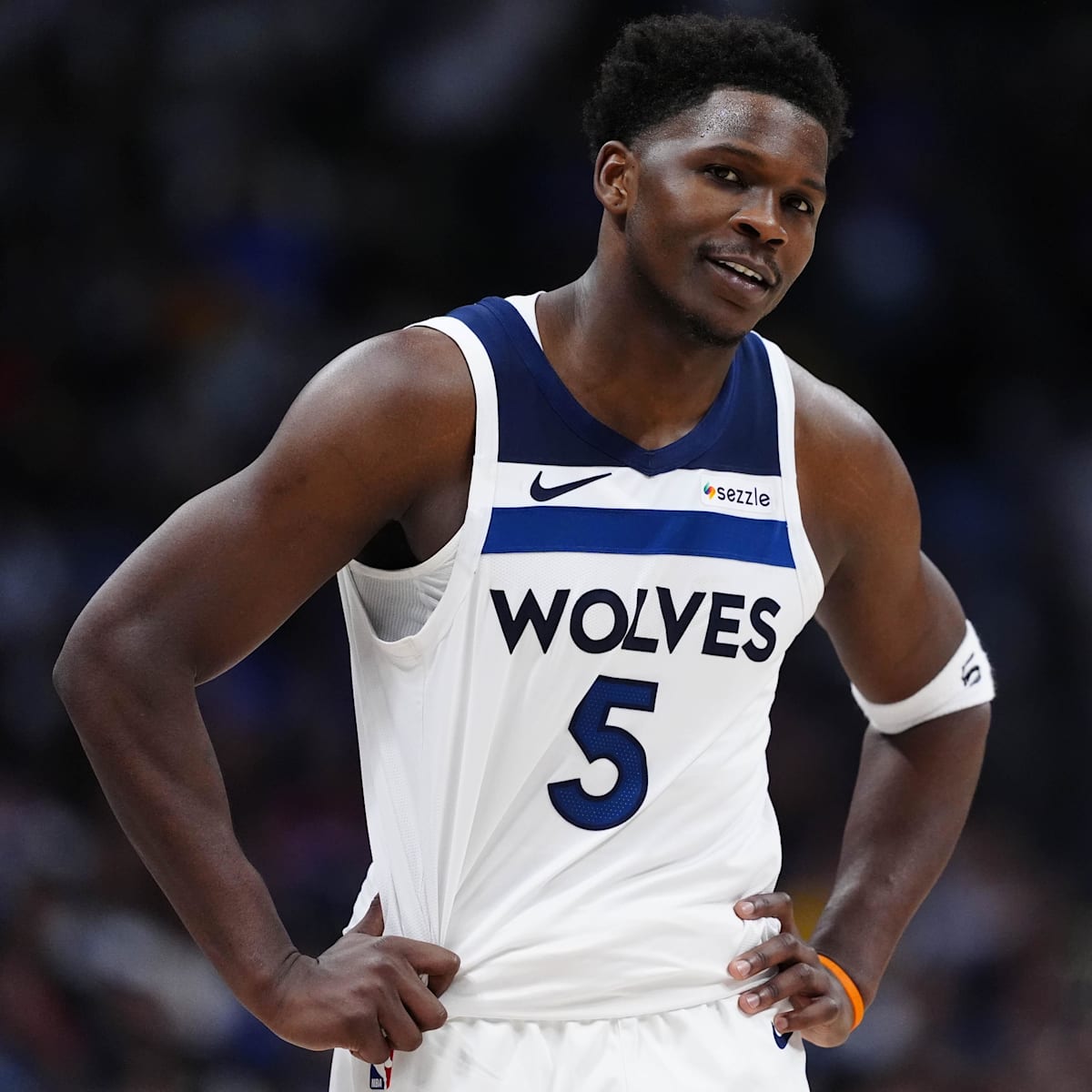 si.com - Thomas Carelli - Anthony Edwards Injury Update: Game 1 Status Plus Fantasy Basketball Starts