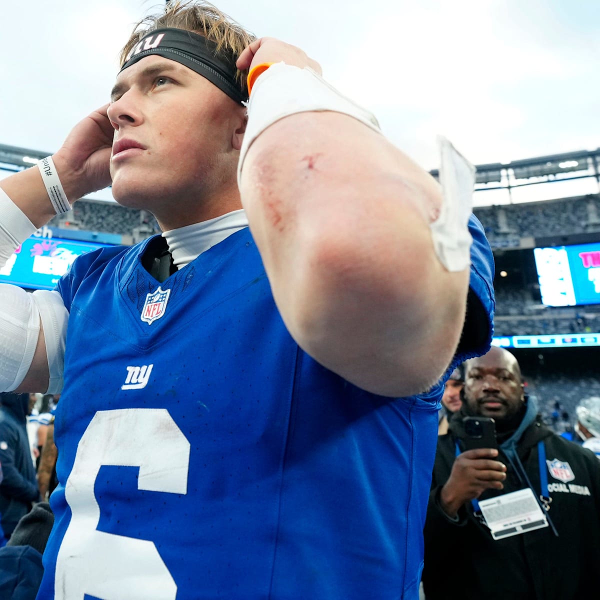 si.com - Robbie Lastella - Where Giants QB Jaxson Dart Landed in New Rookie QB Ranking