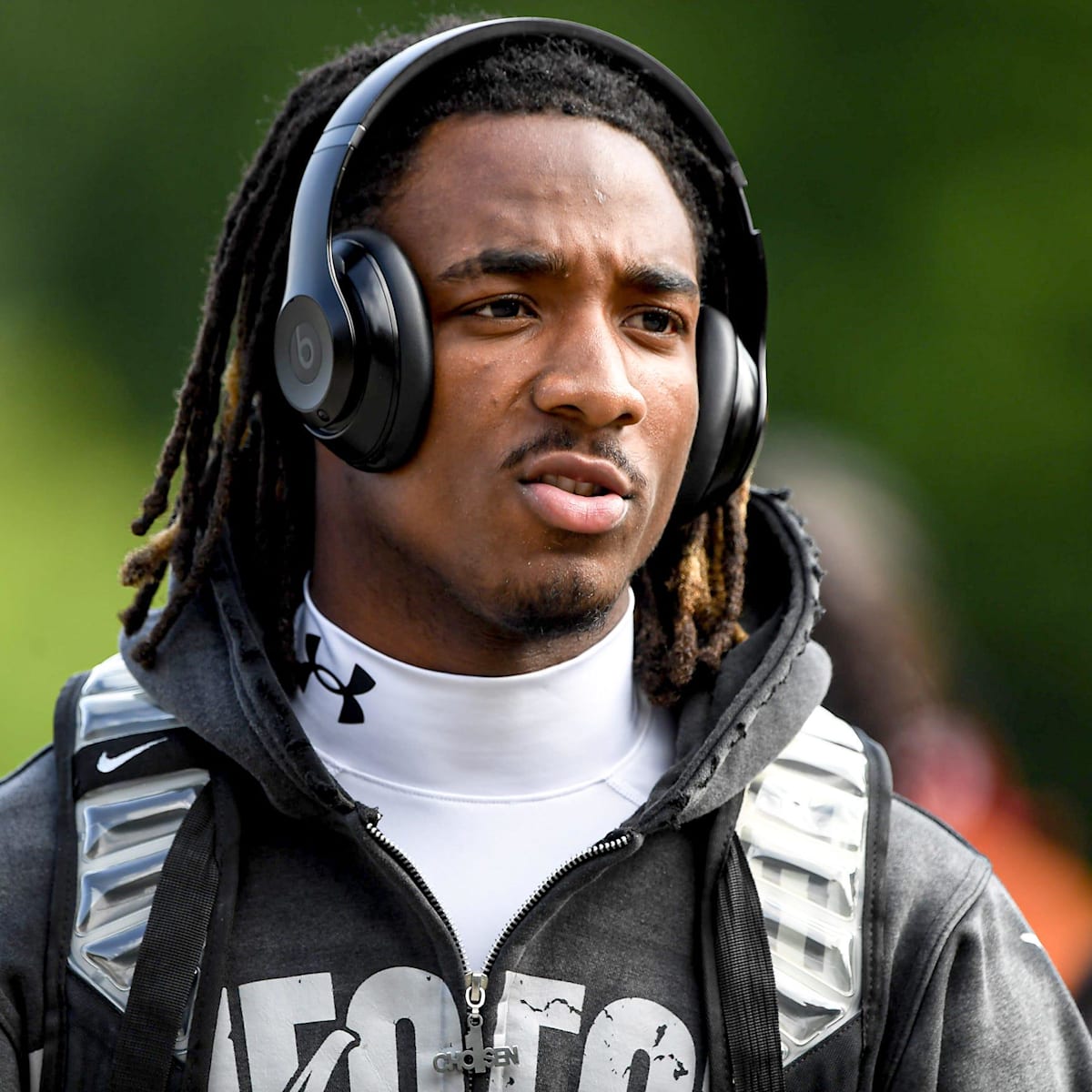 si.com - Mike Duprez - Elite 4-Star Playmaking Wide Receiver Commits to South Carolina