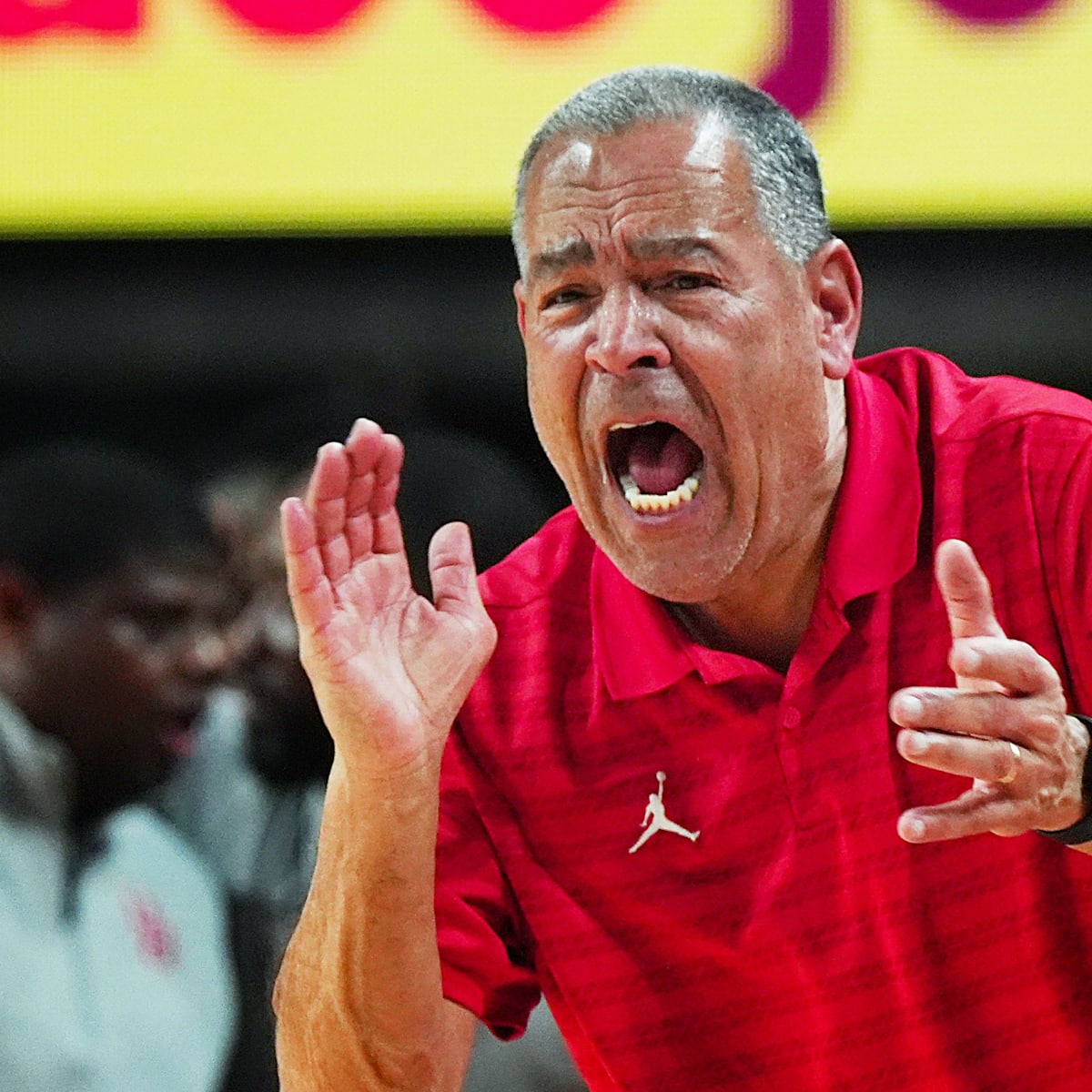 si.com - Kolton Becker - What Djafar Silimana Brings To Houston Cougars Basketball