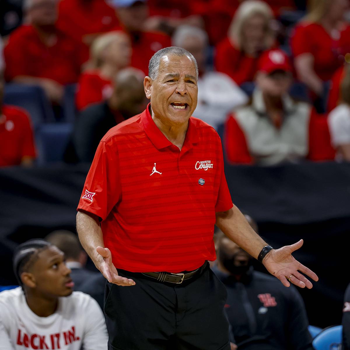 si.com - Maanav Gupta - Houston Basketball Finalizing Game Against Prominent SEC Team