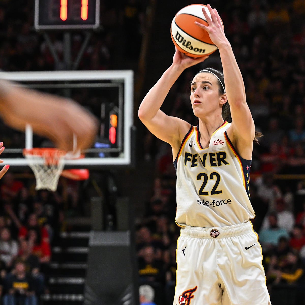 Caitlin Clark's Electric Fever Return to Iowa Draws Huge WNBA Preseason  Viewership