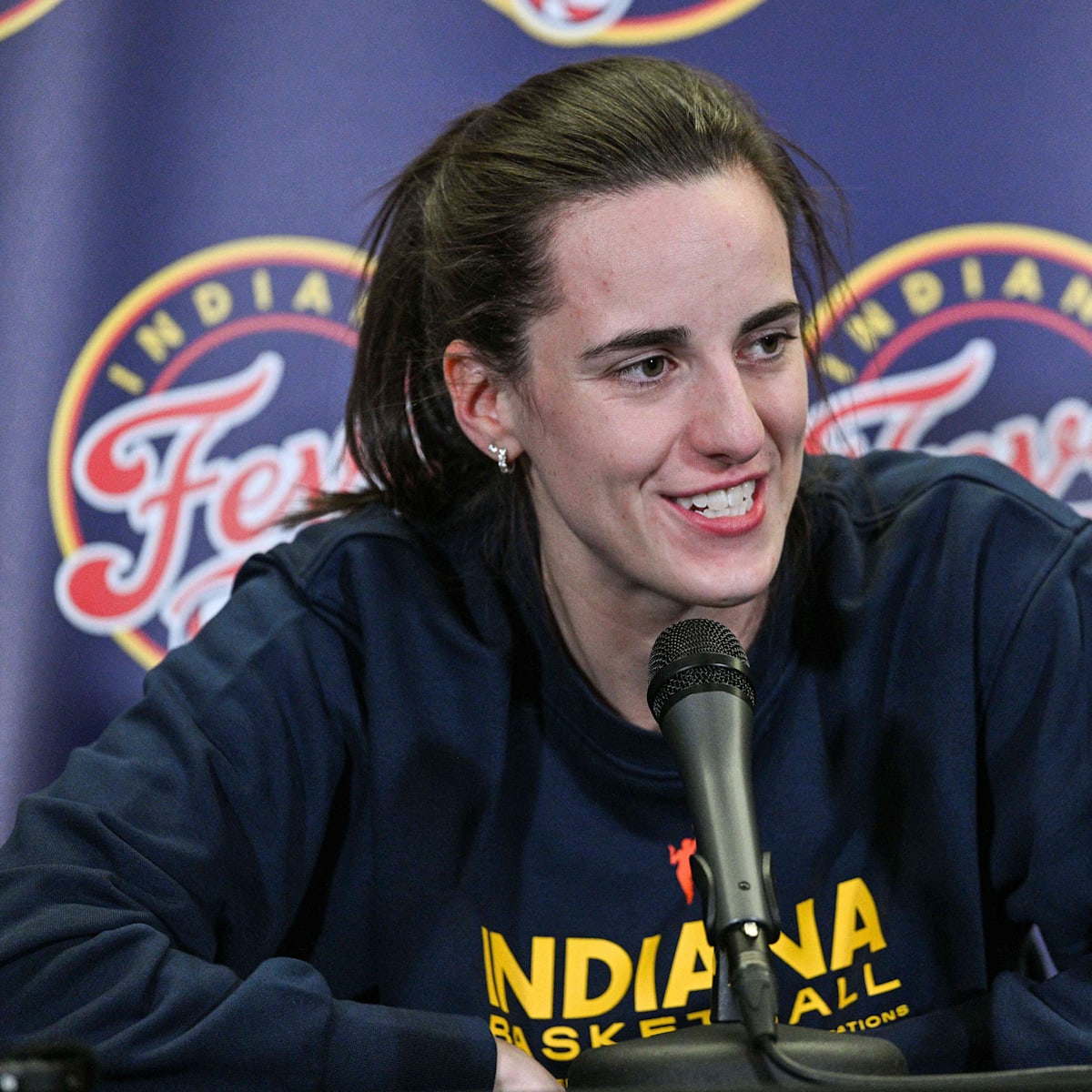 Caitlin Clark Sends Encouraging 5-Word Injury Update Before Fever Preseason  Game