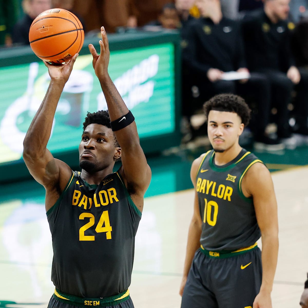 si.com - Trent Knoop - How to Watch, Score Prediction for Baylor Basketball vs. No. 2 Arizona Wildcats