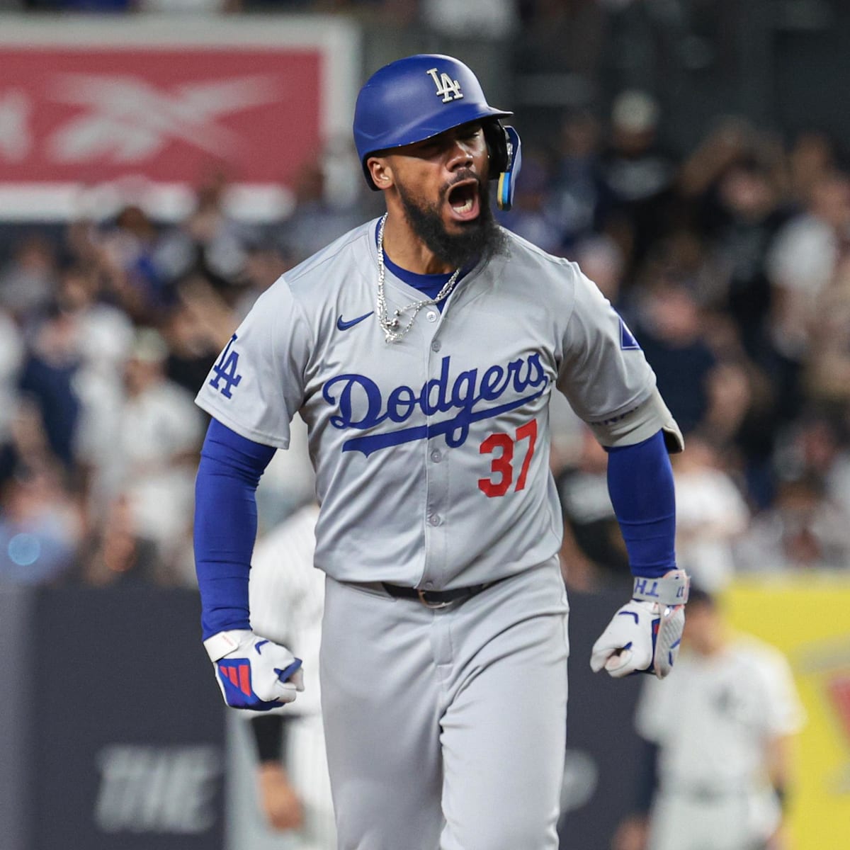 Dodgers' Teoscar Hernandez Makes His Feelings About Testing Free