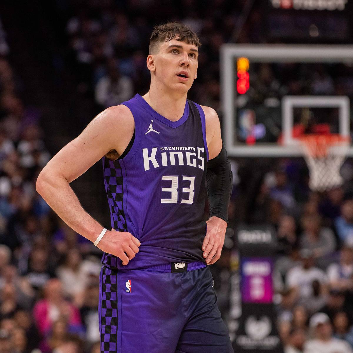 Breaking: Lakers Sign Jake LaRavia in Free Agency