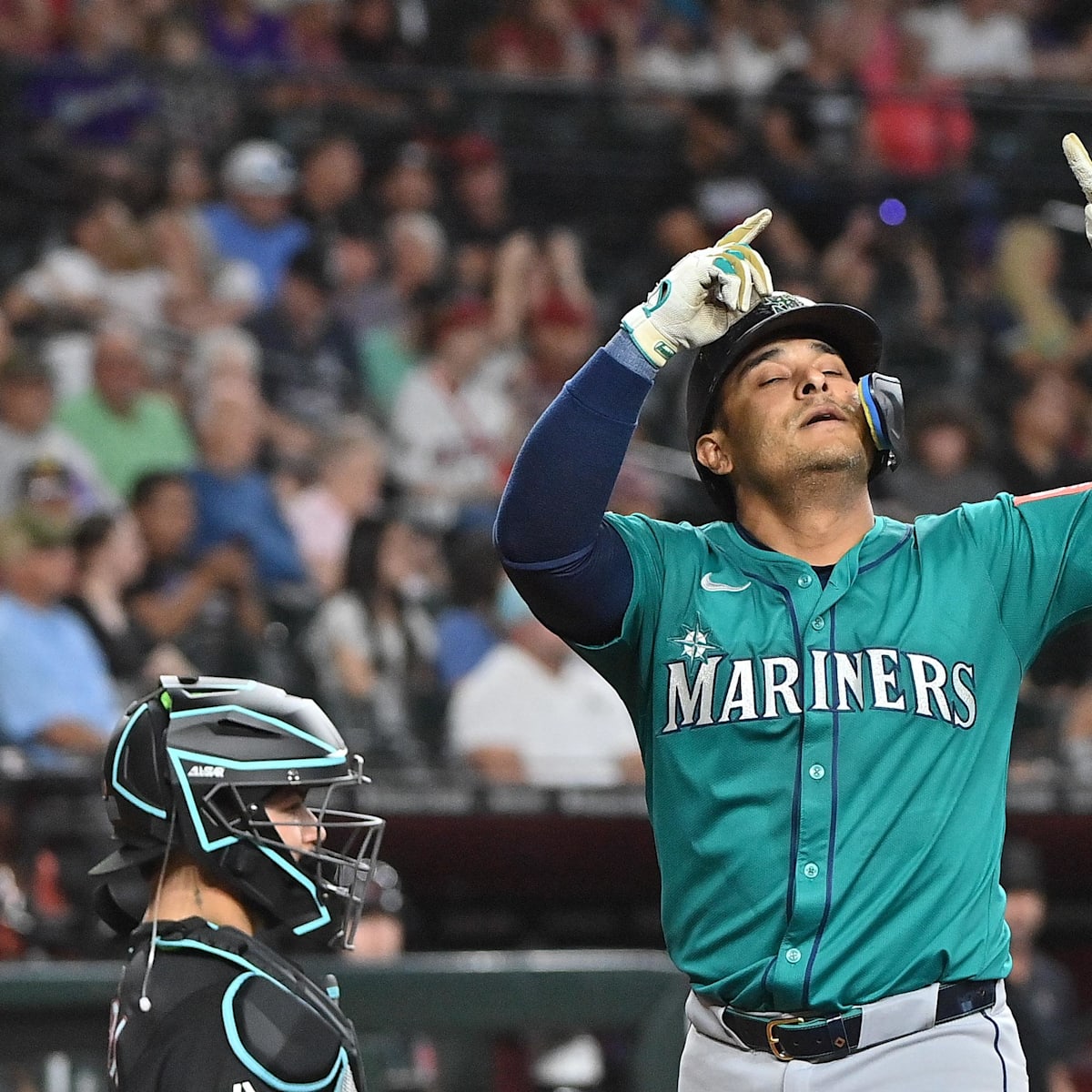 Veteran Seattle Infielder Put Together an Incredible Showing in Recent  Series