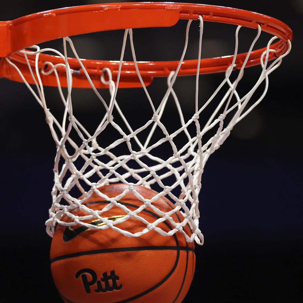 si.com - Owen Lenson - Robin Harmony Determined to Win With Pitt Women's Basketball