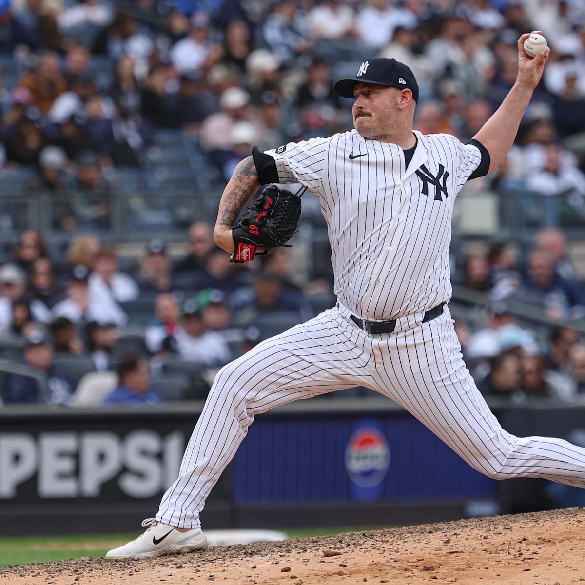 Yankees LHP Elects Free Agency