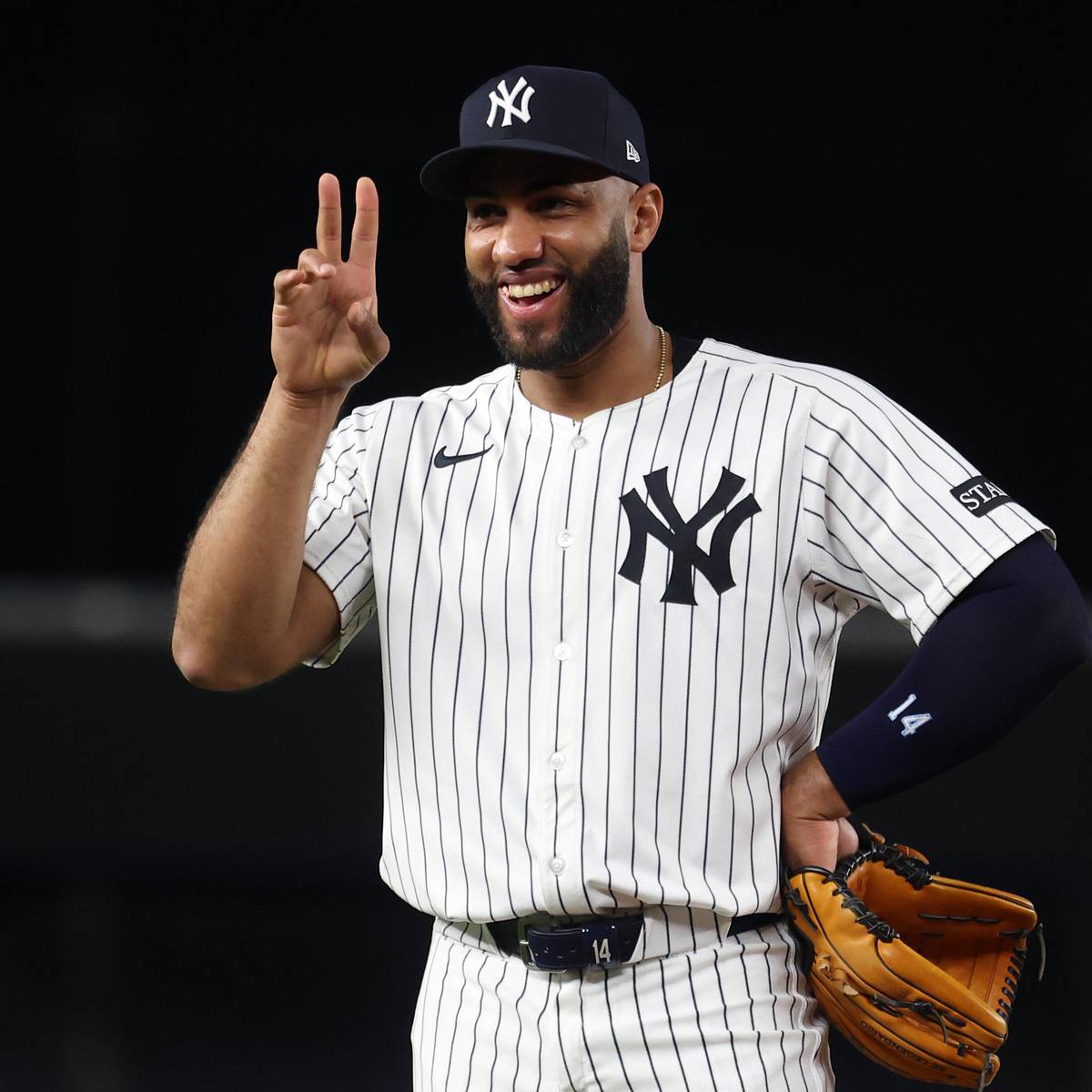 Image for Yankees Re-Sign Right-Handed Infielder