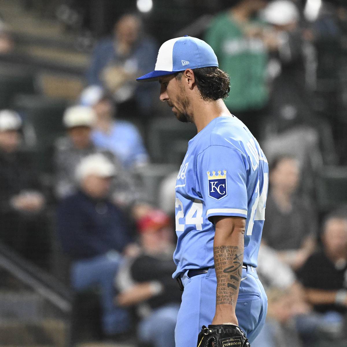 phiten KCロイヤルズ チタンブレスレット Sタイプ【稀少MLB】 Royals Lose 2025 Strikeout Leader To Rockies In Free Agency