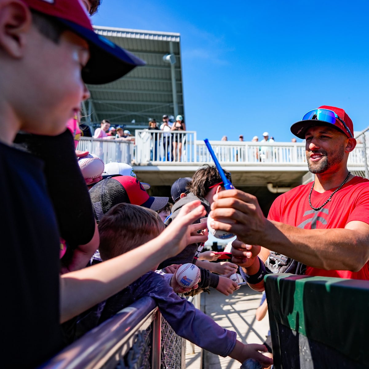 Royce Lewis grabs attention with heartwarming autograph swap for kids