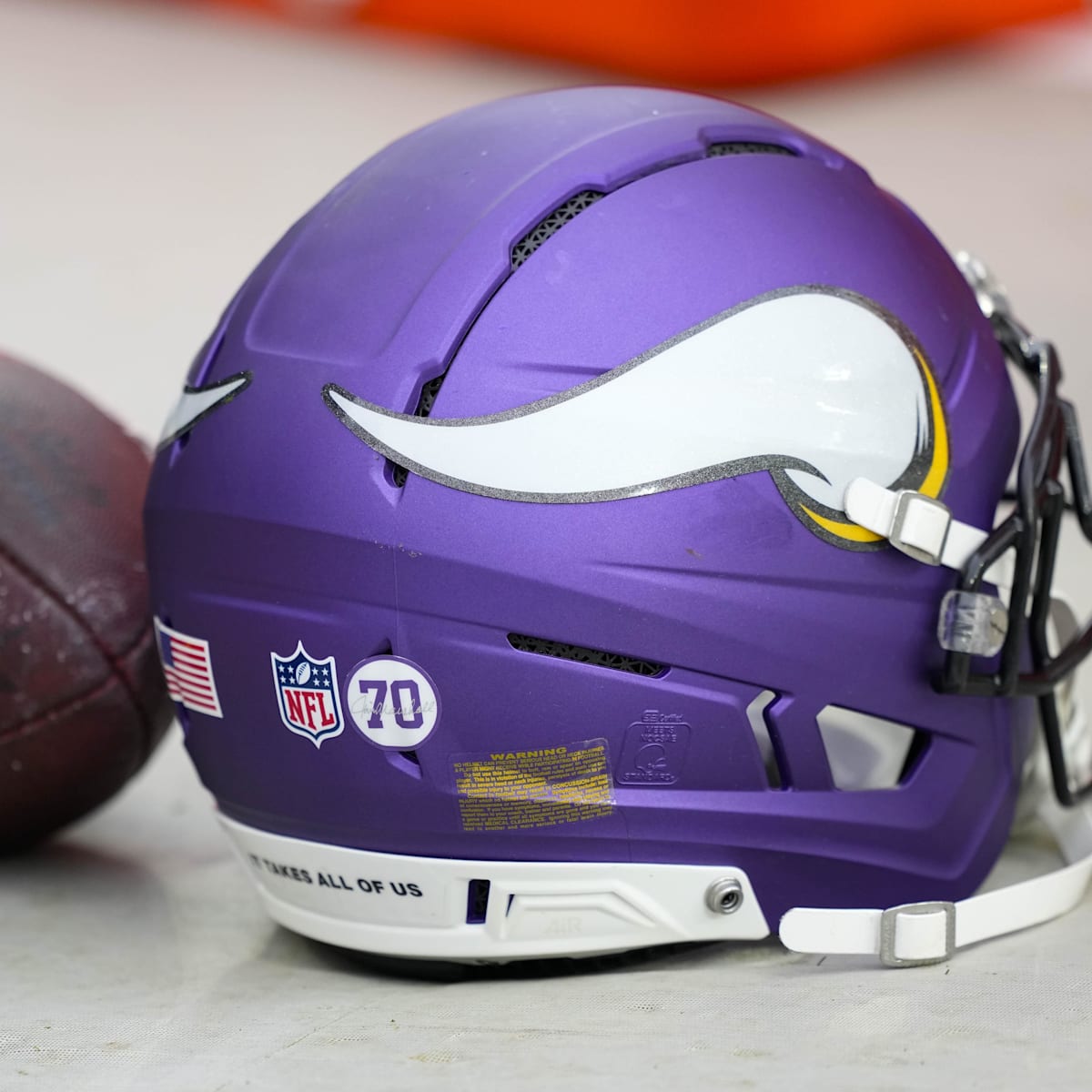 Vikings Hire Salary Cap Expert as Consultant to Help Rob Brzezinski