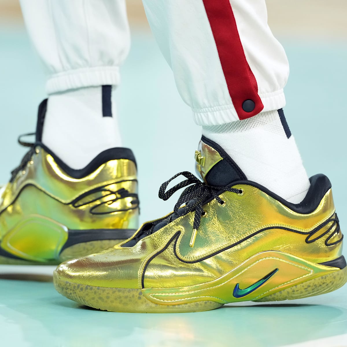 nike lebron gold