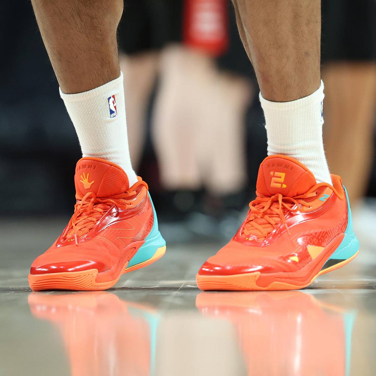 New Balance Kawhi Leonard シグネチャー 30cm Kawhi Leonard's signature sneakers are 25% off at New Balance