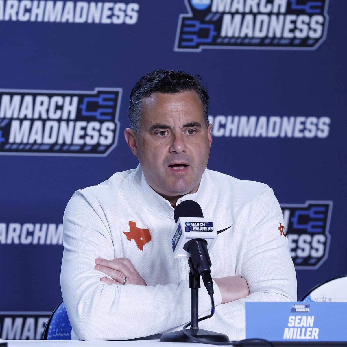 si.com - Zach Dimmitt - Updated Look at Texas Basketball's Roster For Next Season
