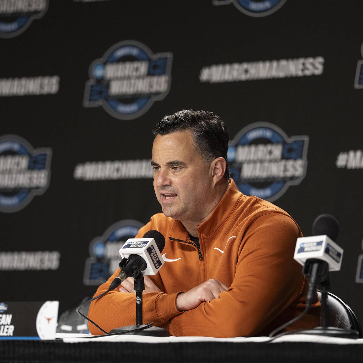 si.com - Zach Dimmitt - 3 Most Anticipated Games on Texas Basketball's Schedule Next Season