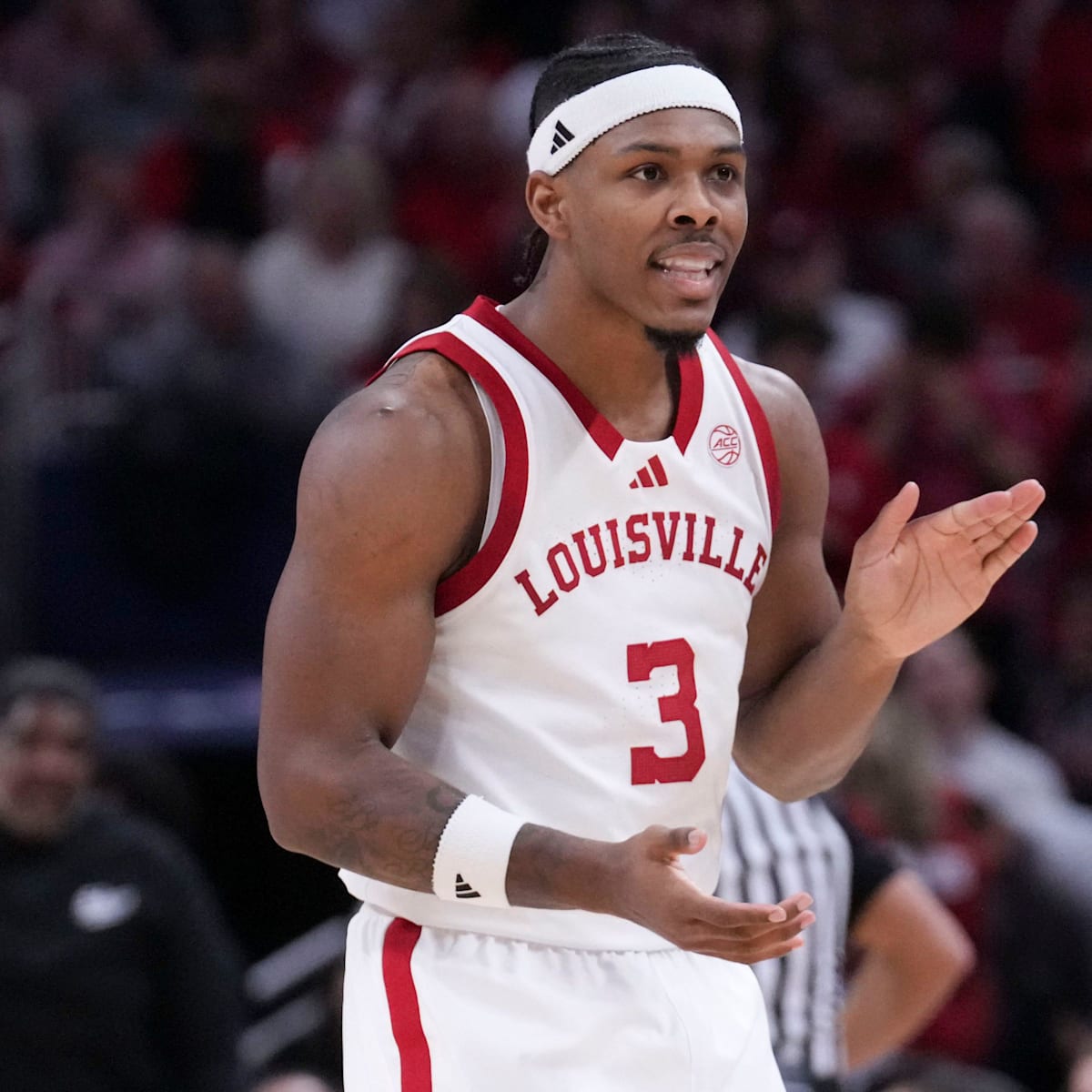 si.com - Matthew McGavic - Louisville Men's Basketball Falls in Week Six of AP Top 25