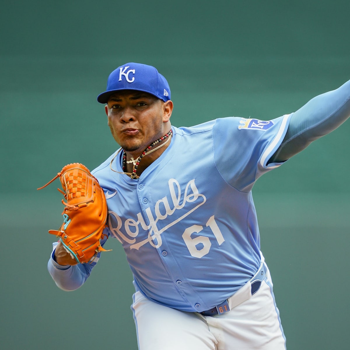 si.com - Patrick McAvoy - Brewers-Royals Trade Explained: Why &Aacute;ngel Zerpa Was Ideal Fit