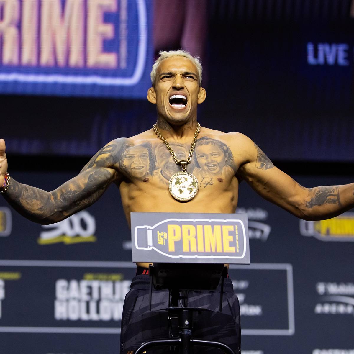 Charles Oliveira Gets Custom Shorts for Michael Chandler Rematch