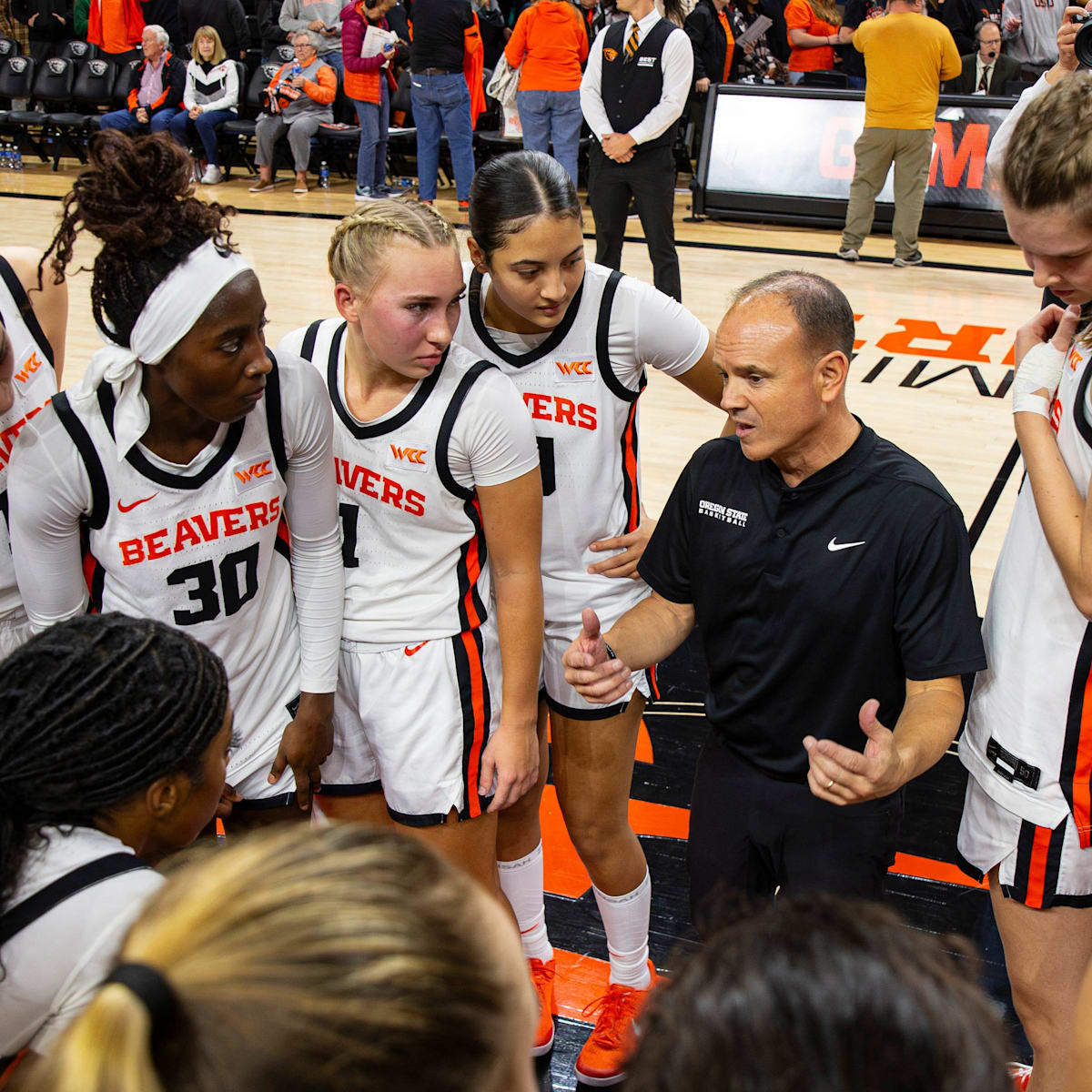 si.com - Kyle Clements - Oregon State Women's Basketball Picks Up Key Win Over Liberty