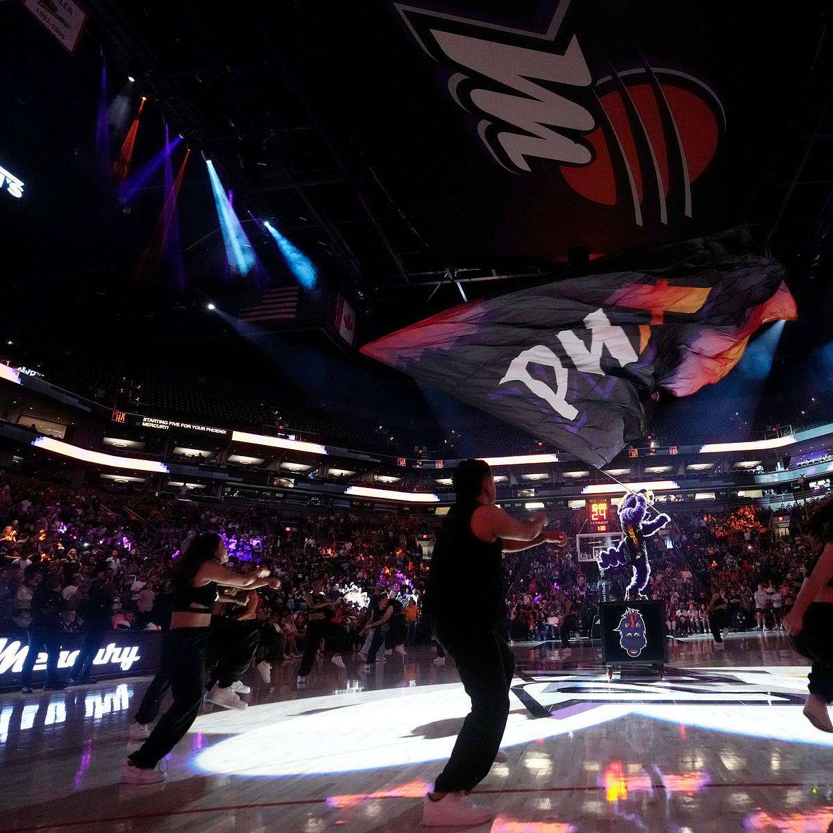 Mercury Nearly Pull Off Sweep Against Conference Rival