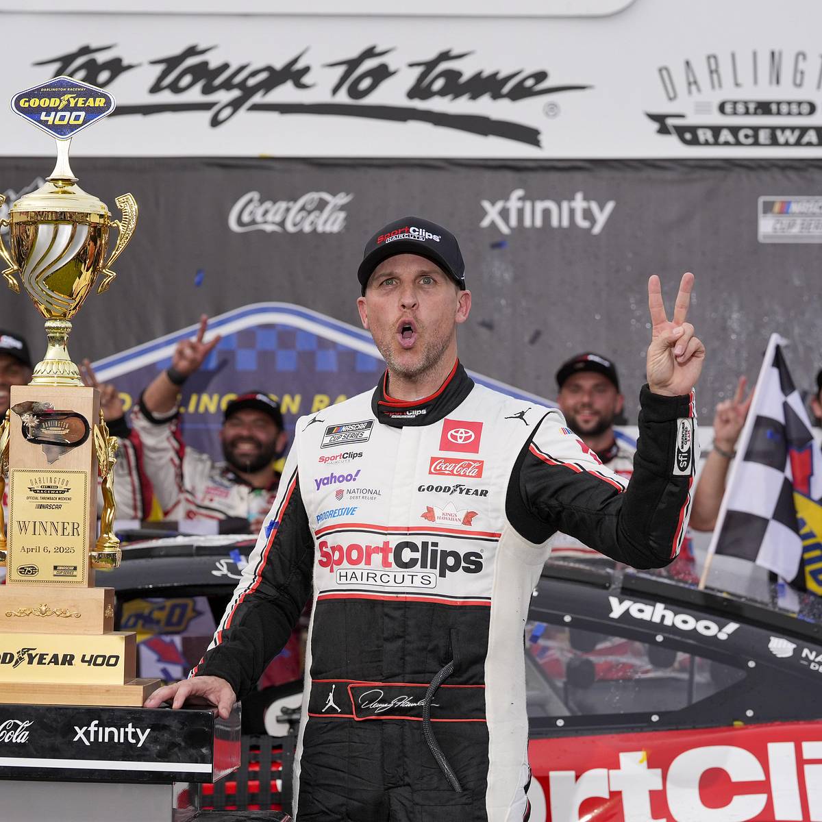 Final Pit Stop Nets Denny Hamlin Lead, Second Consecutive Win