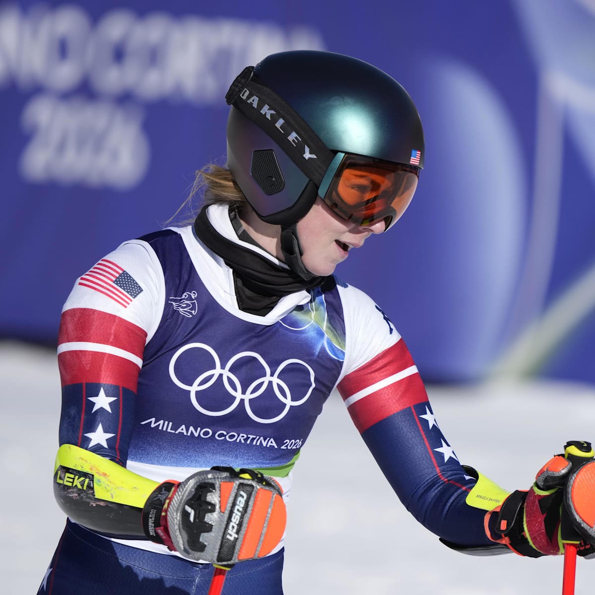 si.com - Brigid Kennedy - Lindsey Vonn, Breezy Johnson Congratulate Mikaela Shiffrin After Gold Slalom Run