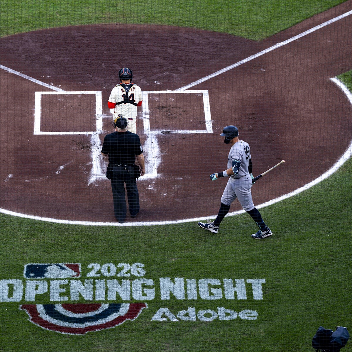 Netflix’s Opening Night Yankees-Giants Broadcast Was a Complete and Total Embarrassment Netflix’s Opening Night Yankees-Giants Broadcast Was a Complete and Total Embarrassment