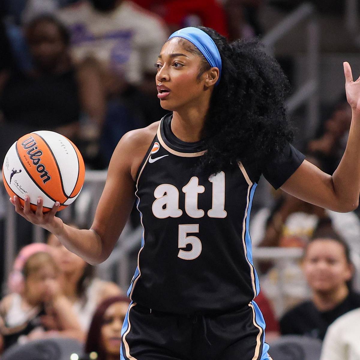 si.com - Elizabeth Swinton - The Dream Are Embracing Everything Angel Reese Brings: 'She Transcends Basketball'