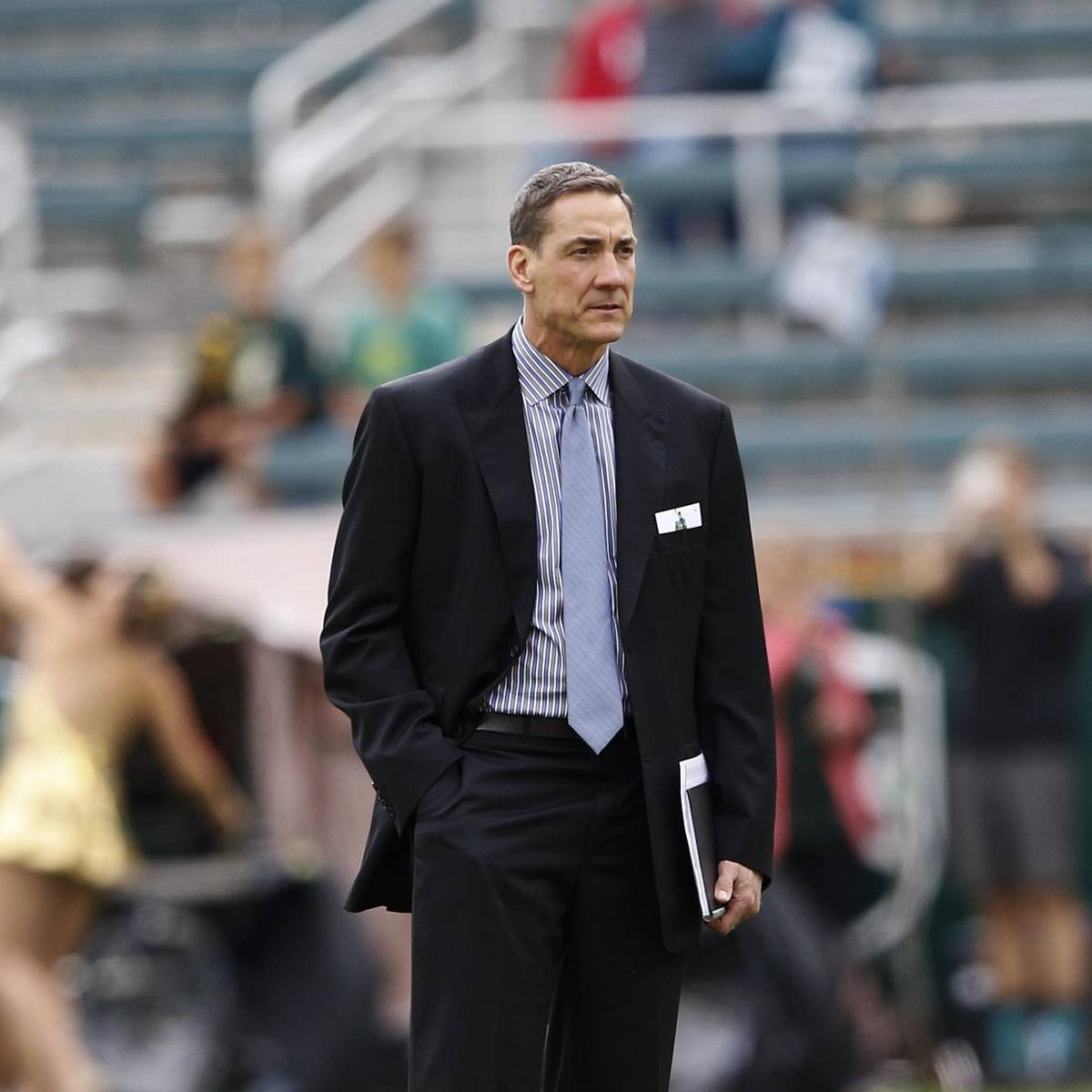si.com - Patrick Andres - Five Announcers Who Should Replace Kirk Herbstreit in Future College Football Video Games
