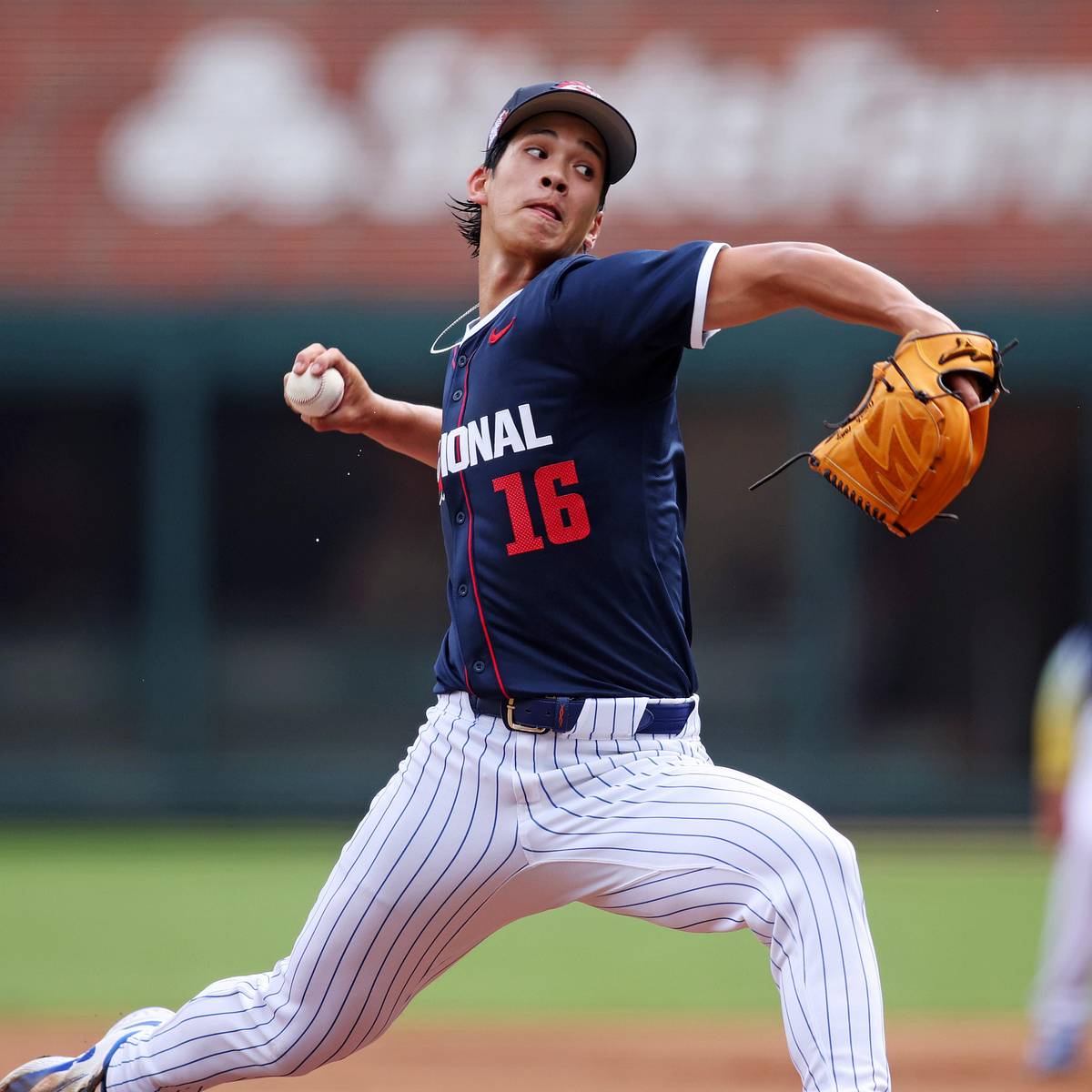 Jonah Tong's cards soar ahead of Major League Debut