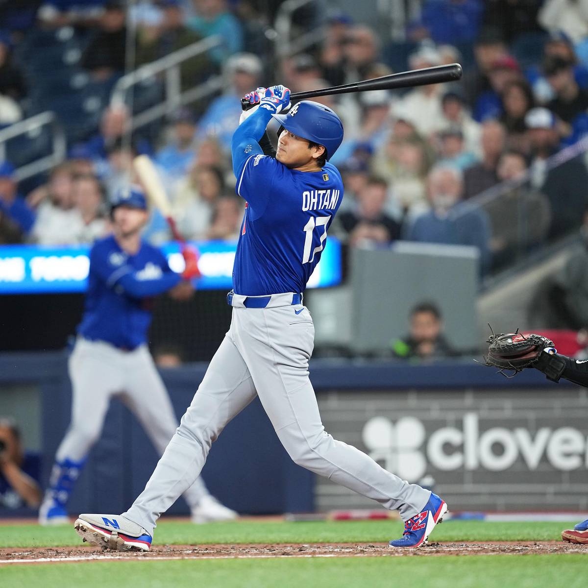 2025 Topps Definitive Collection Baseball: Judge, Ohtani, and