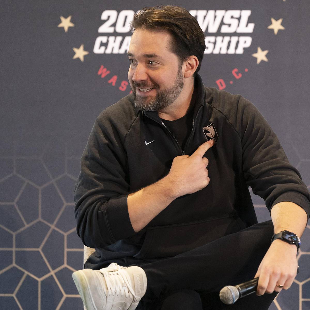 si.com - Brendan Darr - Seven Seven Six, Alexis Ohanian's Venture Capital Firm, Acquires College-Focused ONIT