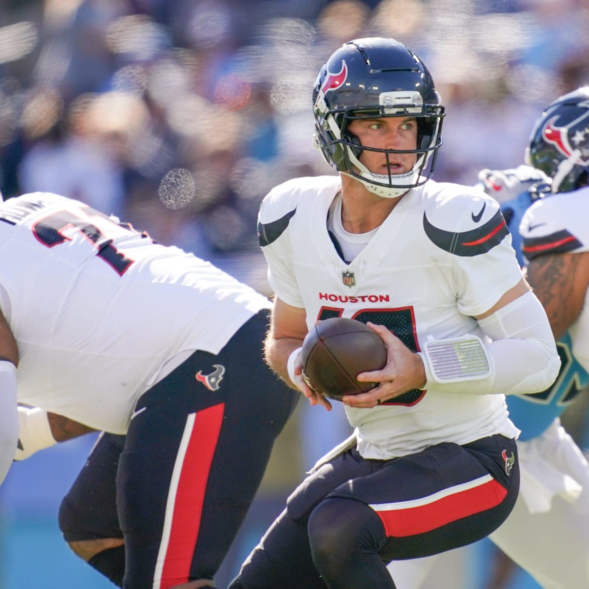 si.com - Jared Koch - Texans Have Three Logical Trade Fits for Davis Mills