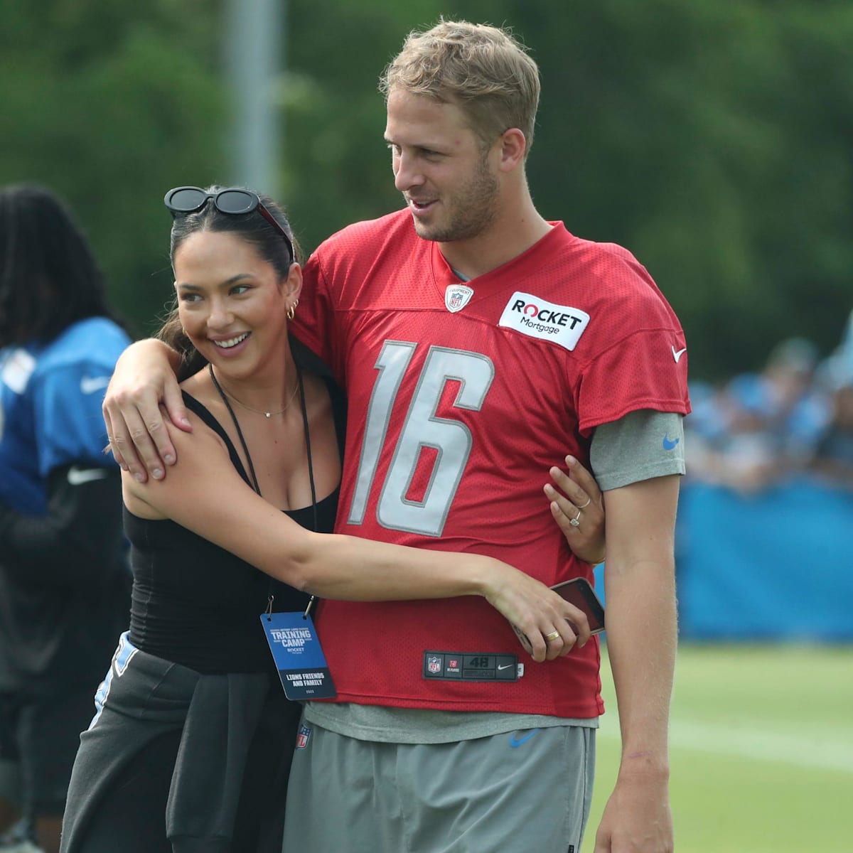 Lions QB Jared Goff's wife celebrates baby bump in bikini that husband  simply loves