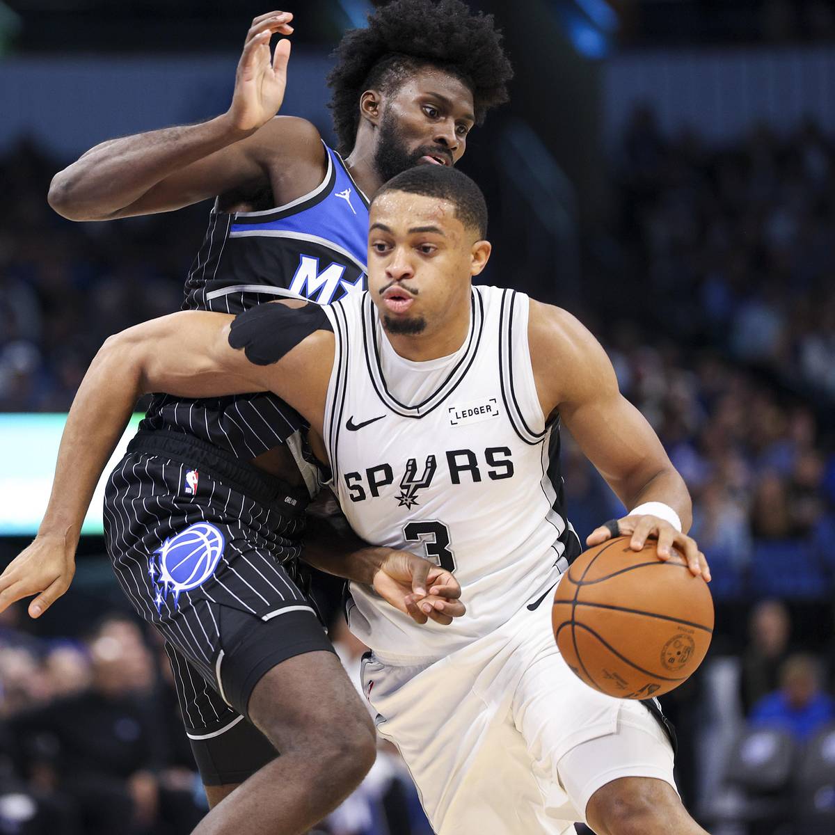 Image for Controversial Jonathan Isaac foul leads to Magic loss vs. Spurs