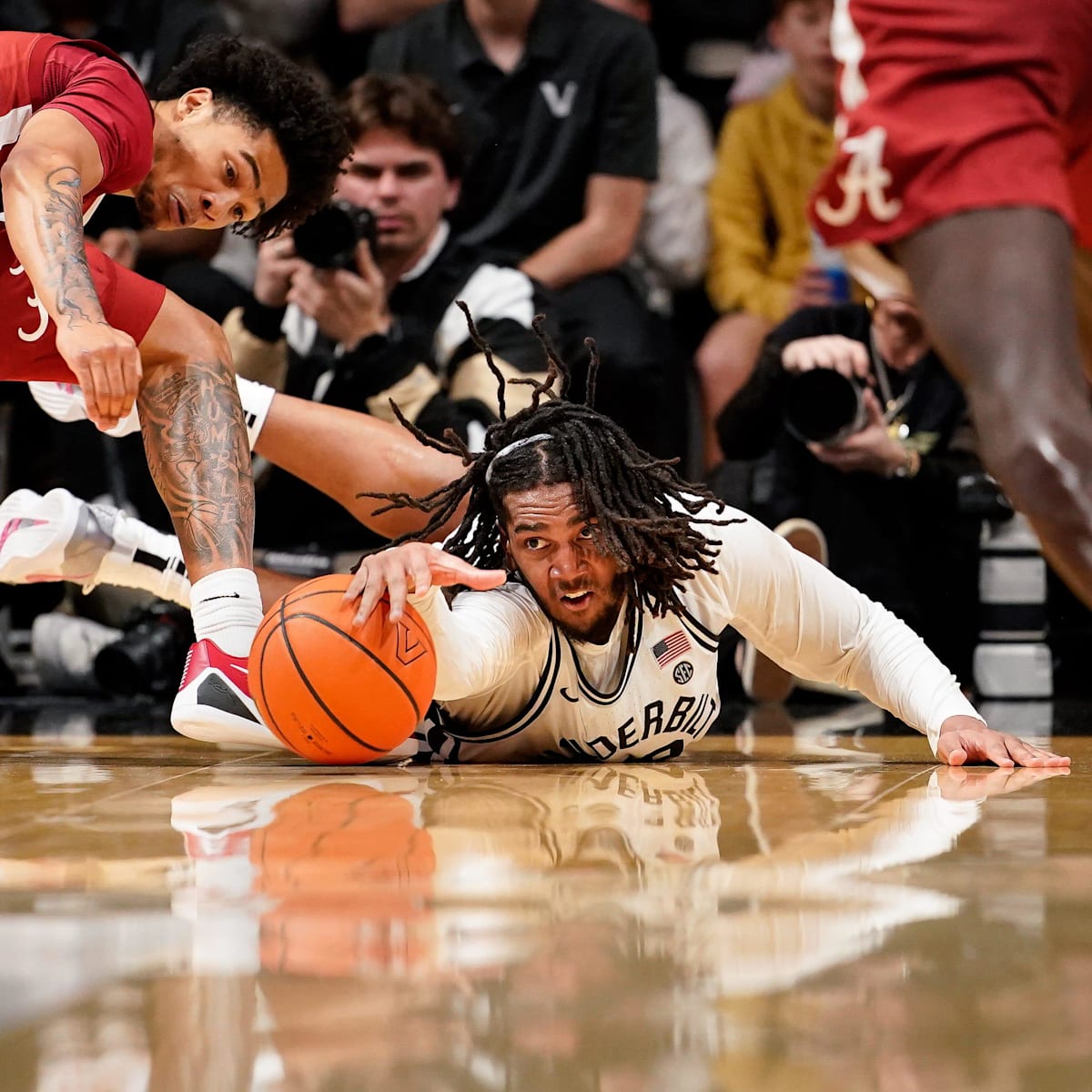si.com - Joey Dwyer - Reflections From Vanderbilt Basketball's Win Over Alabama: A Trend, Devin McGlockton, Confidence